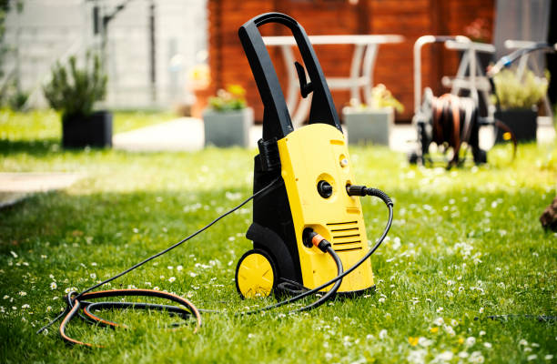 Best Sidewalk and Walkway Cleaning  in Bedford, TX